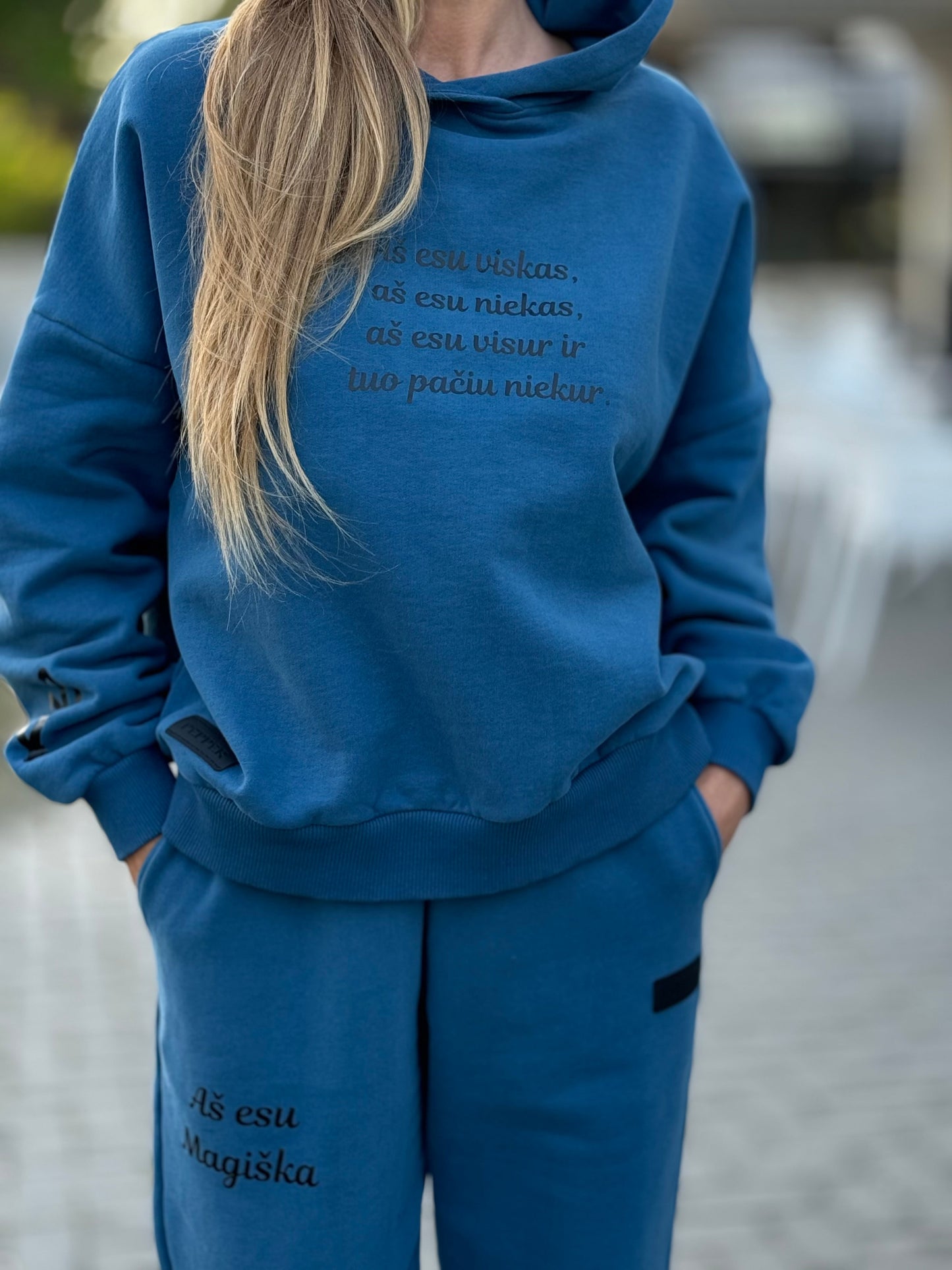 Moterims Magic Royal Blue laisvalaikio kostiumas su pūkeliu ir pelėda